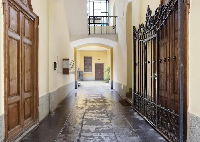 Comfort Apartment Duomo - San Siro 10 Minuti